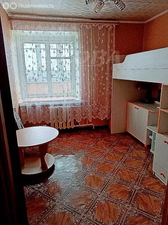 3-комнатная квартира: Тюмень, улица Дружбы, 169 (60.6 м) - Фото 1