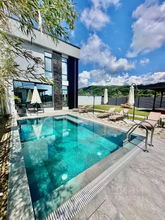 Дом в Краснодарский край, Сочи городской округ, с. Высокое ул. ... - Фото 1