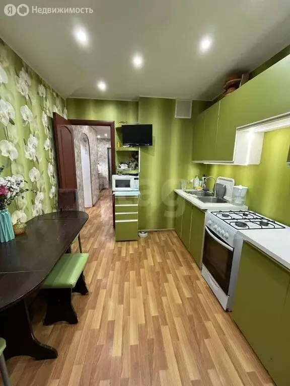 3-комнатная квартира: Усинск, Молодёжная улица, 3А (64.6 м) - Фото 2