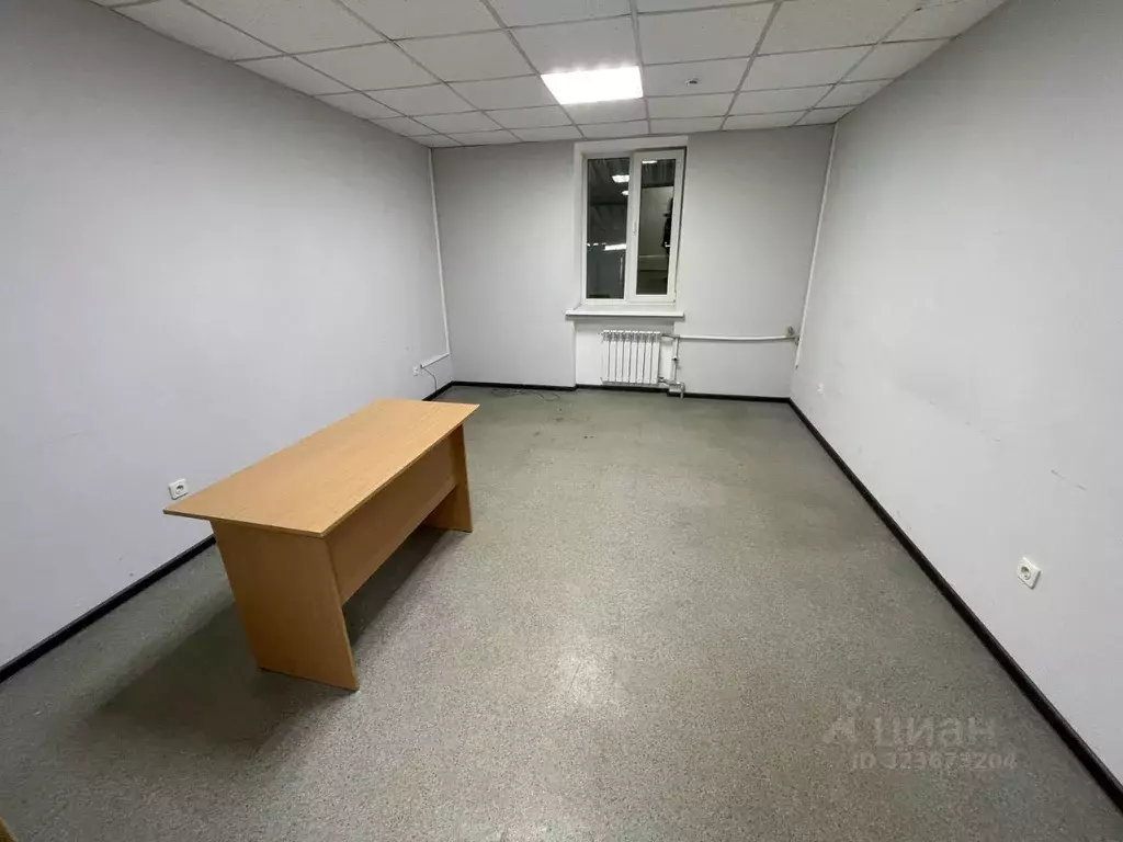 Офис в Алтайский край, Барнаул ул. Ярных, 2 (18 м) - Фото 2