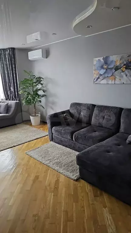 2-к. квартира, 70 м, 9/10 эт. - Фото 0