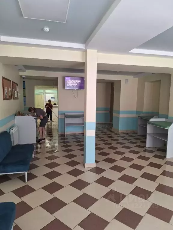 Помещение свободного назначения в Татарстан, Казань ул. Айдарова, 2А ... - Фото 1