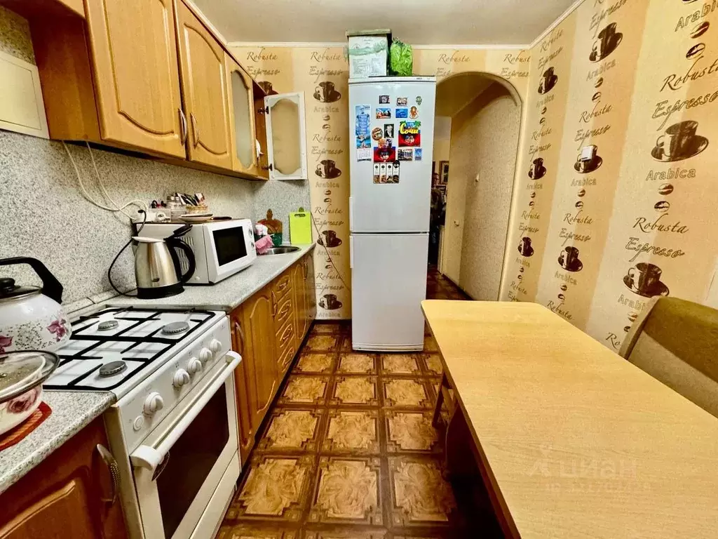 3-к кв. Нижегородская область, Бор Красногорка мкр, ул. Красногорка, 6 ... - Фото 0