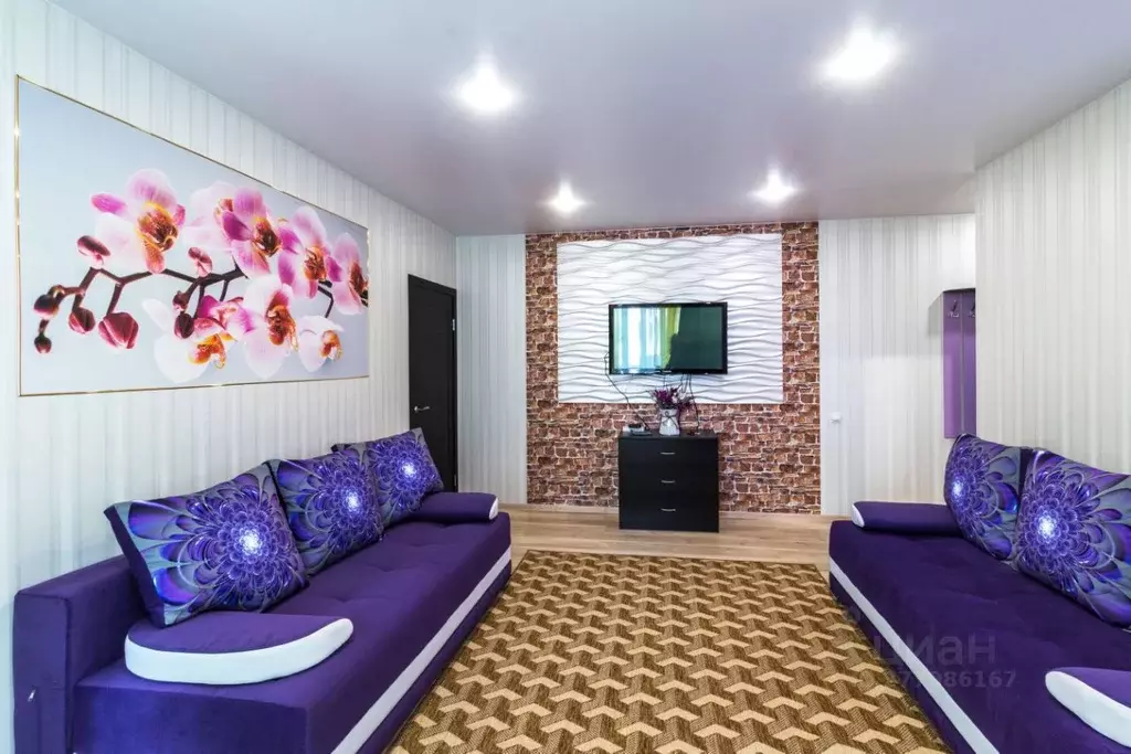 3-к кв. Омская область, Омск просп. Карла Маркса, 69 (50.0 м) - Фото 1