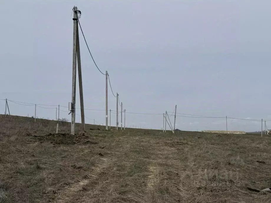 Участок в Крым, Симферопольский район, Чистенское с/пос, с. Камышинка  ... - Фото 1