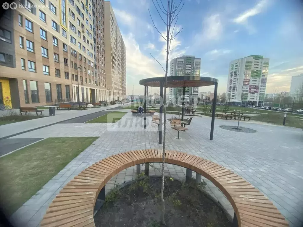 2-комнатная квартира: Ижевск, улица Архитектора П.П. Берша, 44 (45 м) - Фото 1