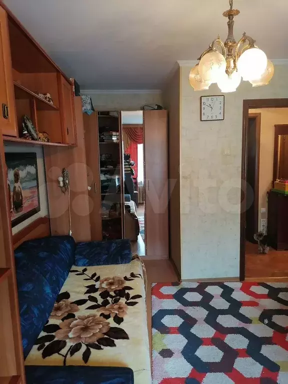 5-к. квартира, 49 м, 1/5 эт. - Фото 0