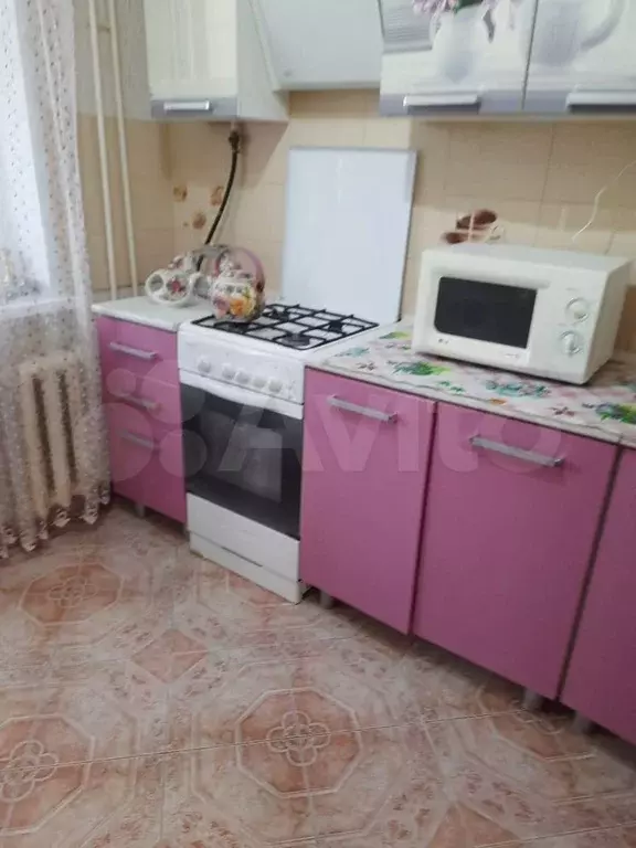 1-к. квартира, 40 м, 1/9 эт. - Фото 1
