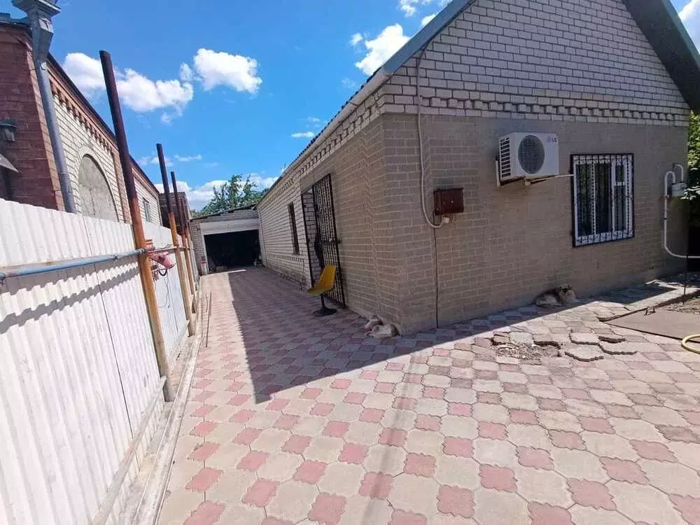 Дом в Краснодарский край, Крымск ул. 3-я Таманская (61 м) - Фото 2