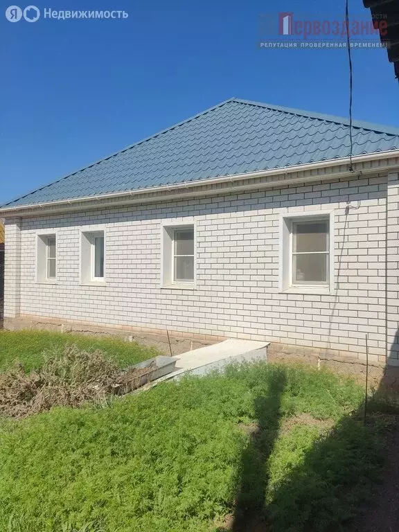 Дом в посёлок Кирпичного Завода № 1, улица Крылова, 5 (68 м) - Фото 1