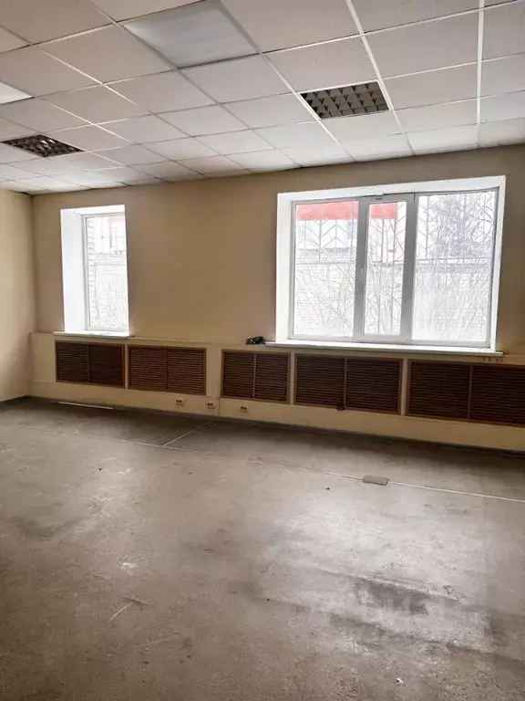 Помещение свободного назначения в Курганская область, Курган Омская ... - Фото 1