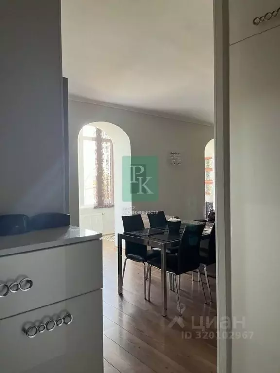 4-к кв. Севастополь ул. Советская, 8 (123.5 м) - Фото 1