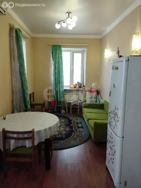 2-комнатная квартира: Белгород, улица Попова, 18 (66.9 м) - Фото 2