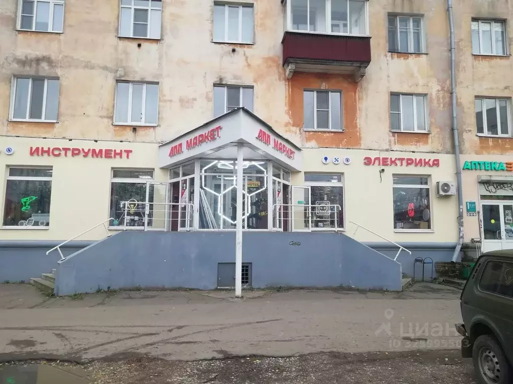 Помещение свободного назначения в Тверская область, Тверь просп. ... - Фото 1