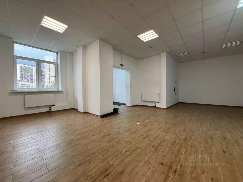 Помещение свободного назначения в Ленинградская область, Мурино ... - Фото 1