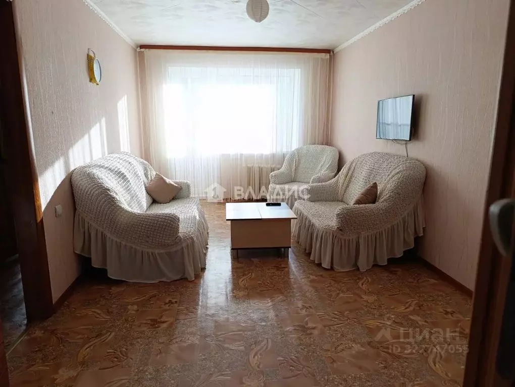 2-к кв. Саратовская область, Балаково Волжская ул., 65 (43.0 м) - Фото 2