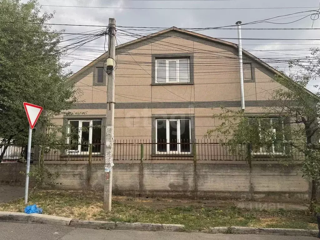 Дом в Крым, Симферополь пер. Трамвайный (131 м) - Фото 1