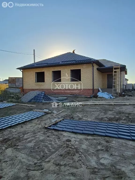 Дом в Элиста, Южный район, 11-й проезд (110 м) - Фото 1