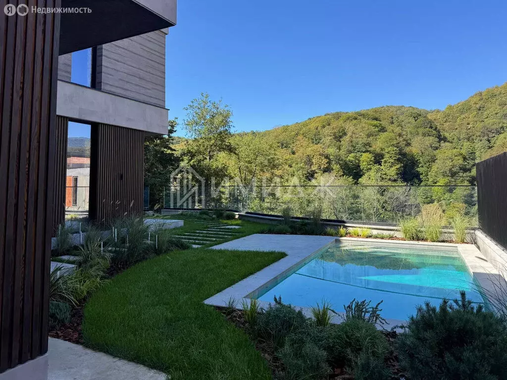 Дом в посёлок городского типа Красная Поляна, микрорайон 2-й Садовый, ... - Фото 1