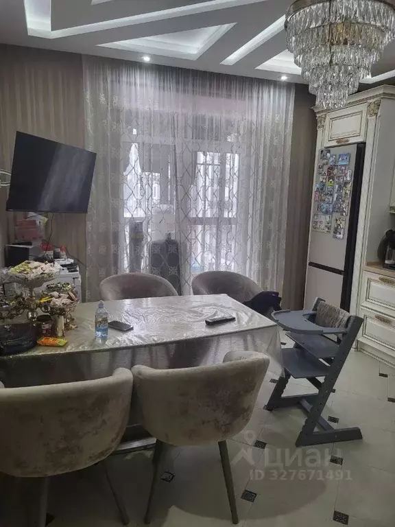 3-к кв. Московская область, Ленинский городской округ, Молоково пгт ... - Фото 1