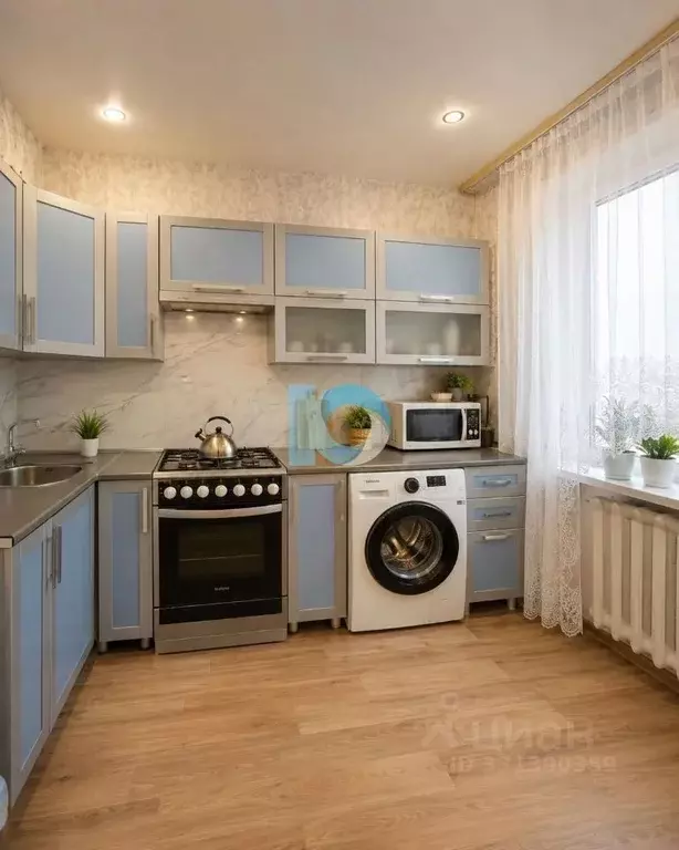 3-к кв. Брянская область, Новозыбков Красная пл., 3 (61.7 м) - Фото 2