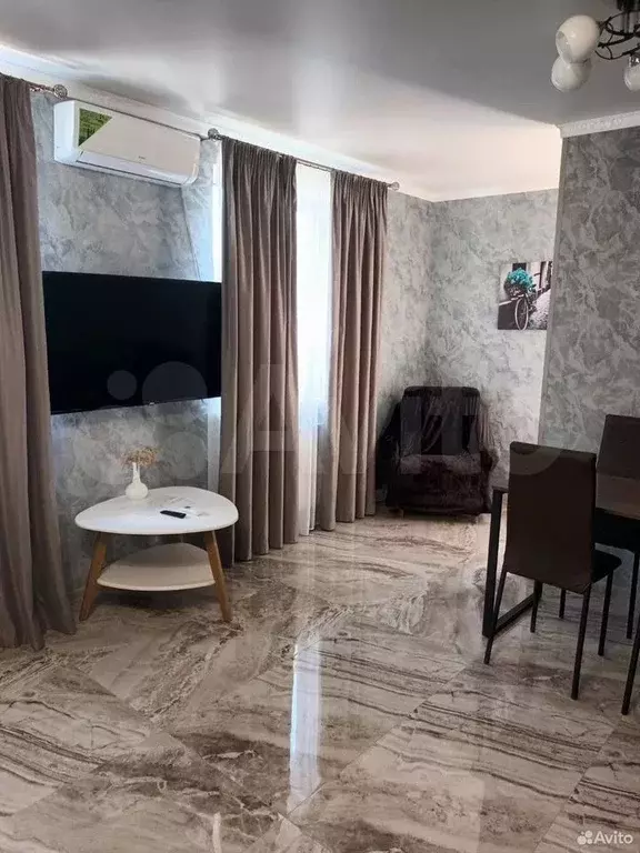 2-к. квартира, 60 м, 1/2 эт. - Фото 0