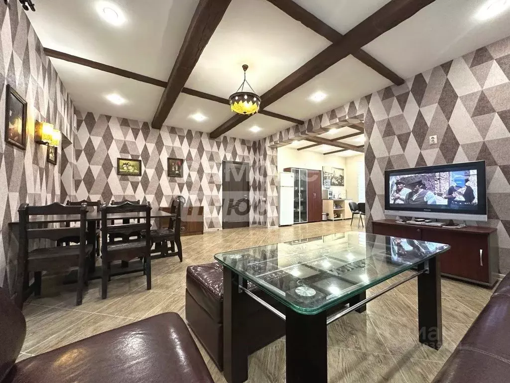 Дом в Пензенская область, Пенза ул. Вечерняя, 7 (241 м) - Фото 1