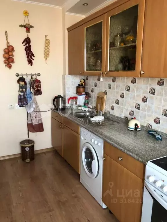 3-к кв. Тюменская область, Тюмень ул. Белинского, 1а (68.7 м) - Фото 1