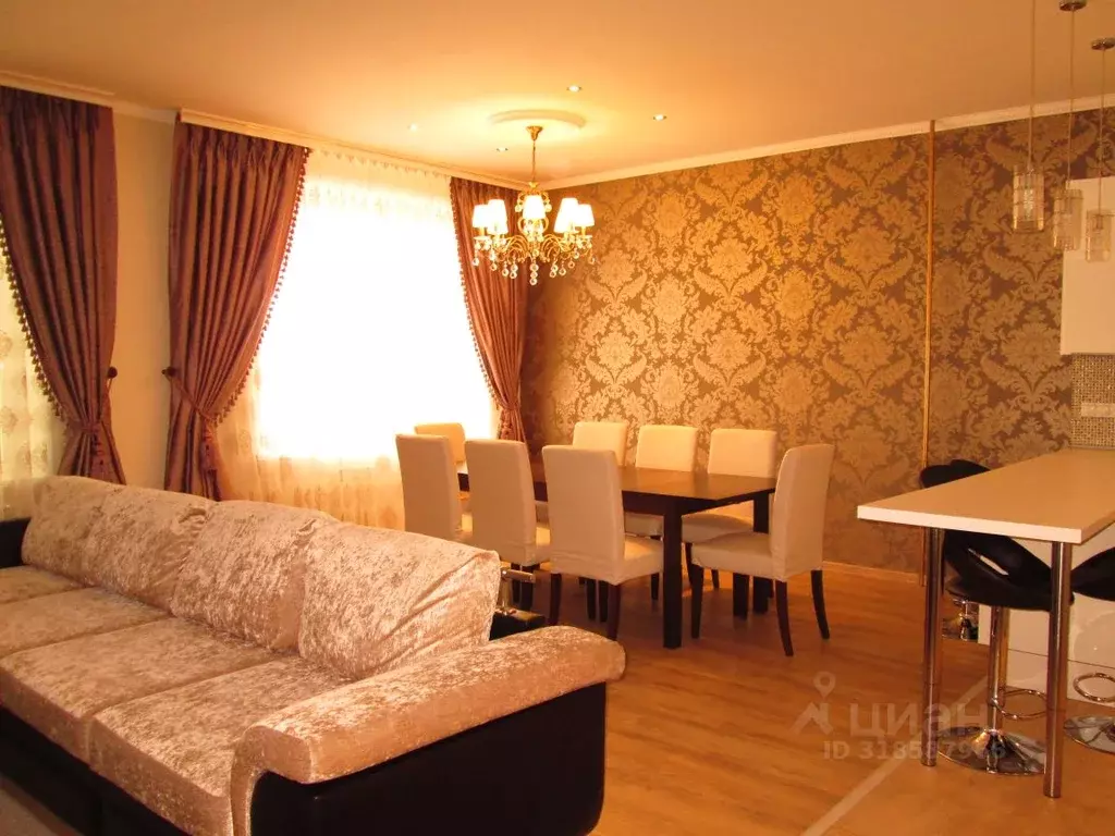 4-к кв. Омская область, Омск Старгород мкр, ул. Шукшина, 9 (153.0 м) - Фото 0