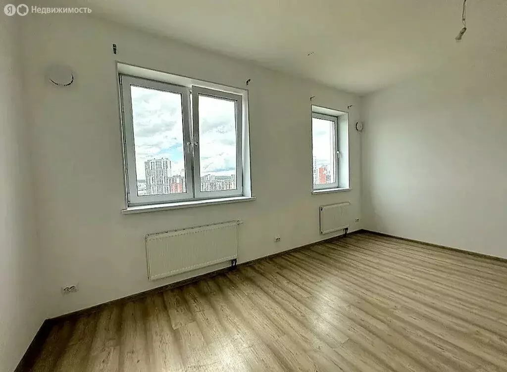 Квартира-студия: Екатеринбург, улица Академика Парина, 41/2 (27 м) - Фото 2