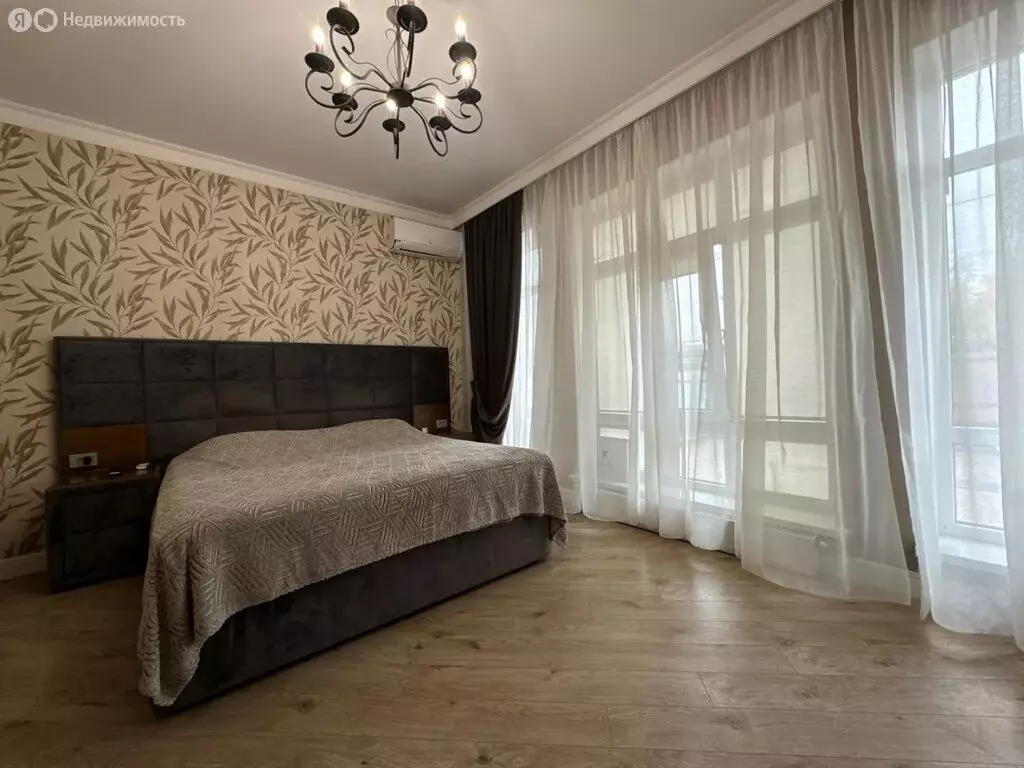 Дом в Батайск, улица Клары Цеткин, 33 (120 м) - Фото 0