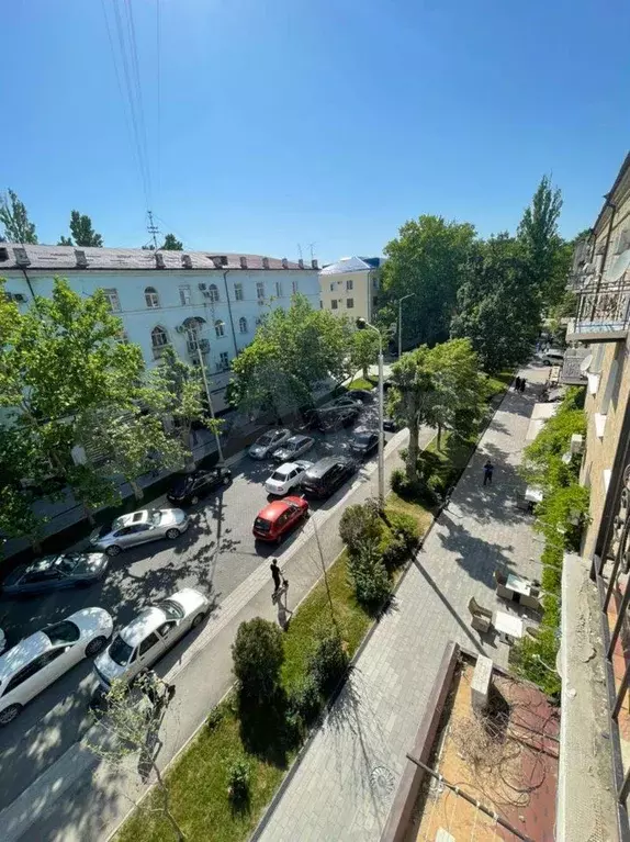 2-к. квартира, 65 м, 4/4 эт. - Фото 1