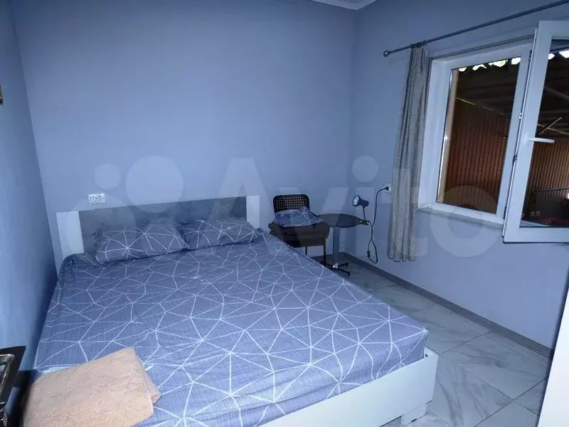 Комната 38 м, 2/3 эт. - Фото 1