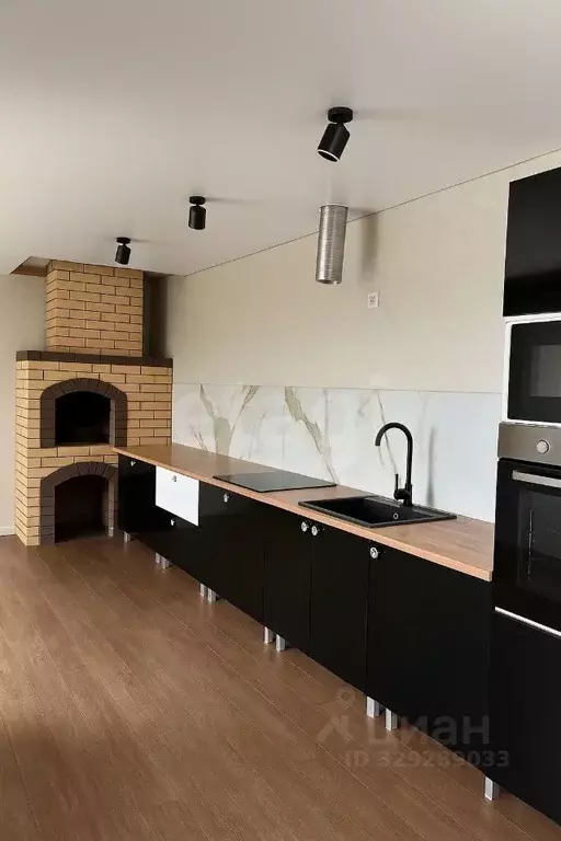 Дом в Челябинская область, Троицк Вокзальная ул., 42 (169 м) - Фото 1