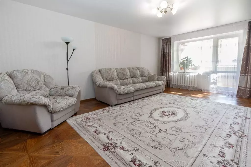 3-к кв. Башкортостан, Уфа Зеленогорская ул., 7 (100.0 м) - Фото 0