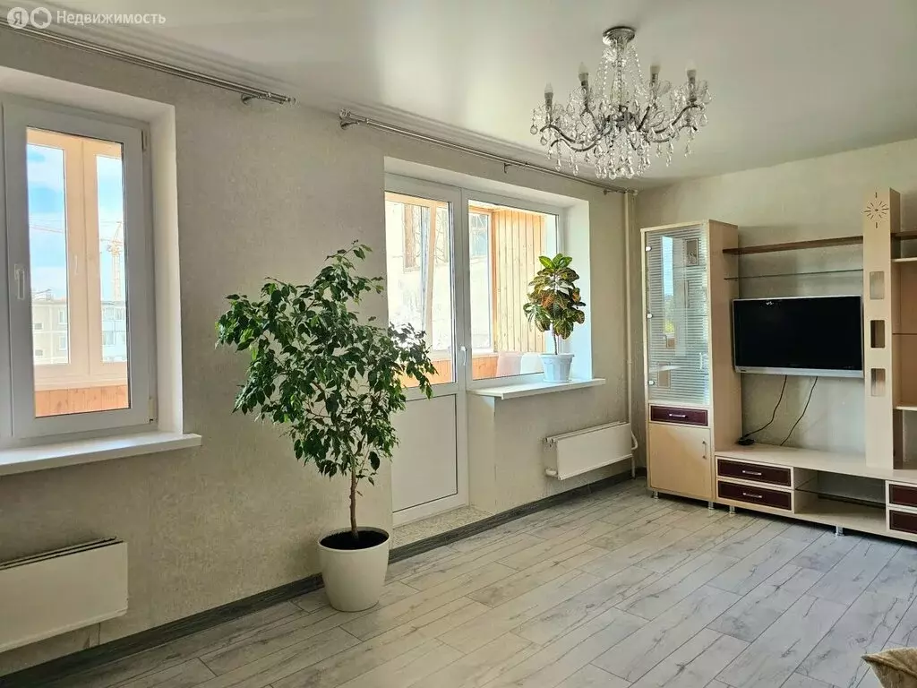 3-комнатная квартира: село Гамово, улица 50 лет Октября, 40 (67.2 м) - Фото 2