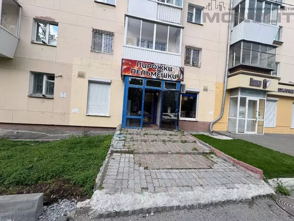 Торговая площадь в Свердловская область, Екатеринбург ул. ... - Фото 1