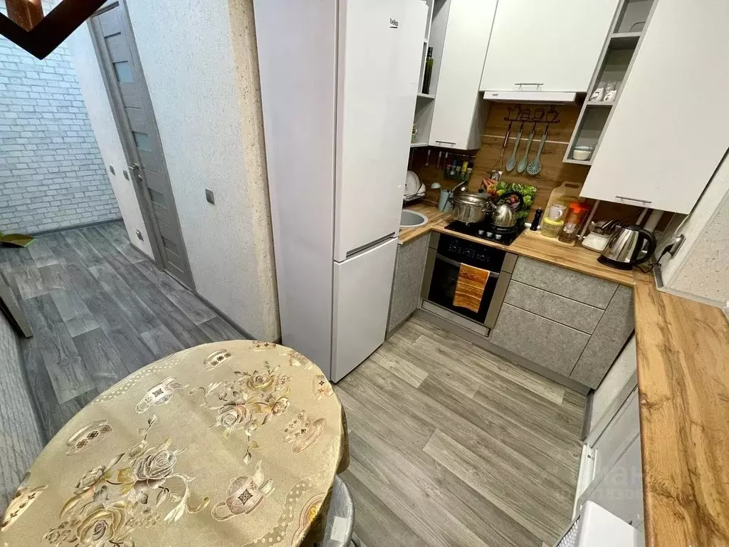 1-к кв. Коми, Ухта ул. 40 лет ГВФ, 6 (30.0 м) - Фото 0