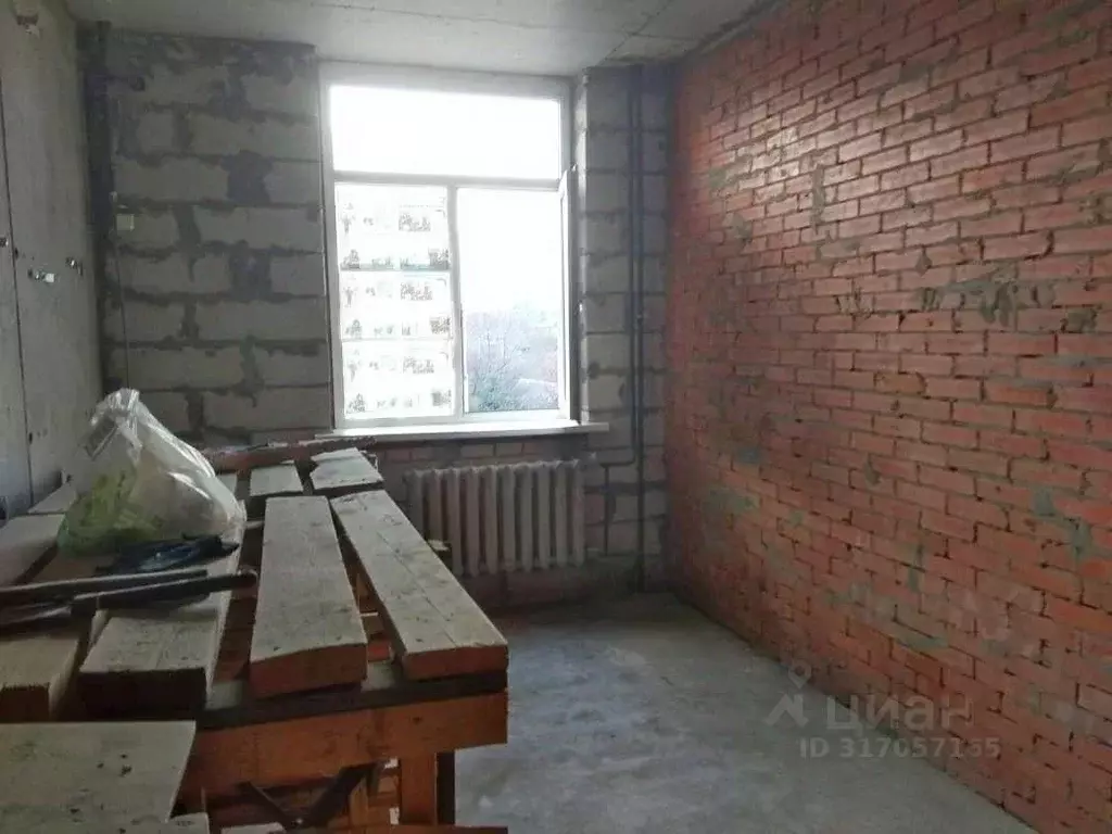 2-к кв. Ростовская область, Батайск ул. Комарова, 132а (72.6 м) - Фото 1