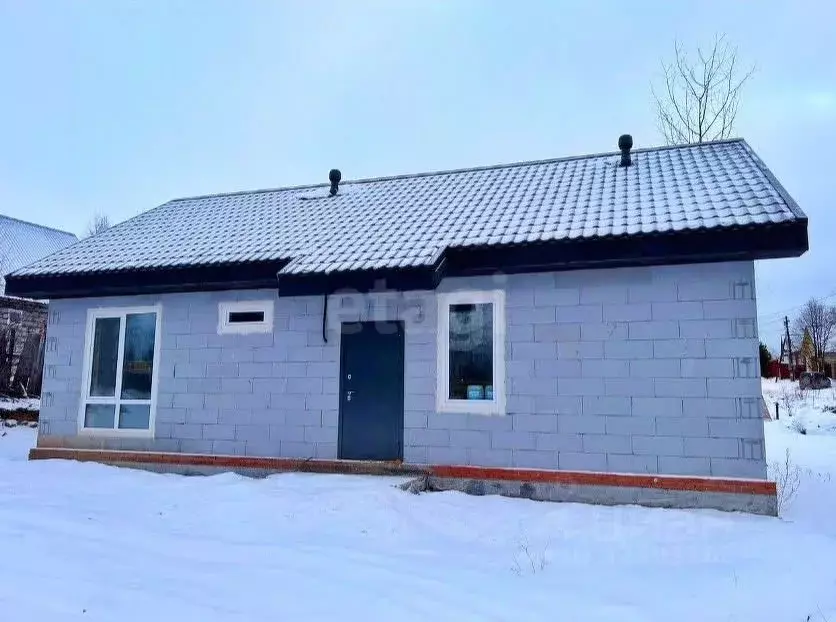 Дом в Пермский край, Краснокамский муниципальный округ, пос. Ласьва ... - Фото 2