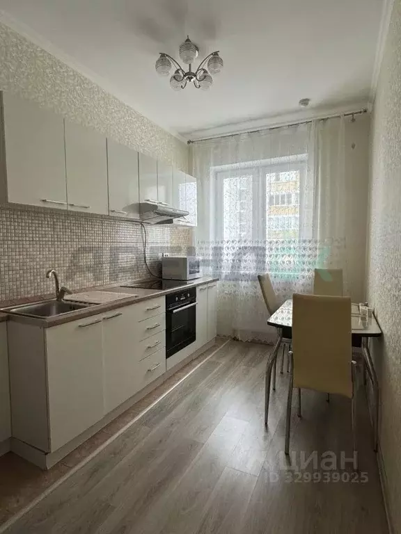2-к кв. Татарстан, Казань просп. Альберта Камалеева, 34Б (55.0 м) - Фото 1