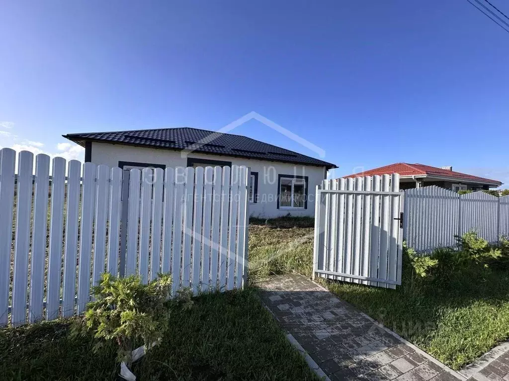 Дом в Калининградская область, Гурьевский муниципальный округ, пос. ... - Фото 2