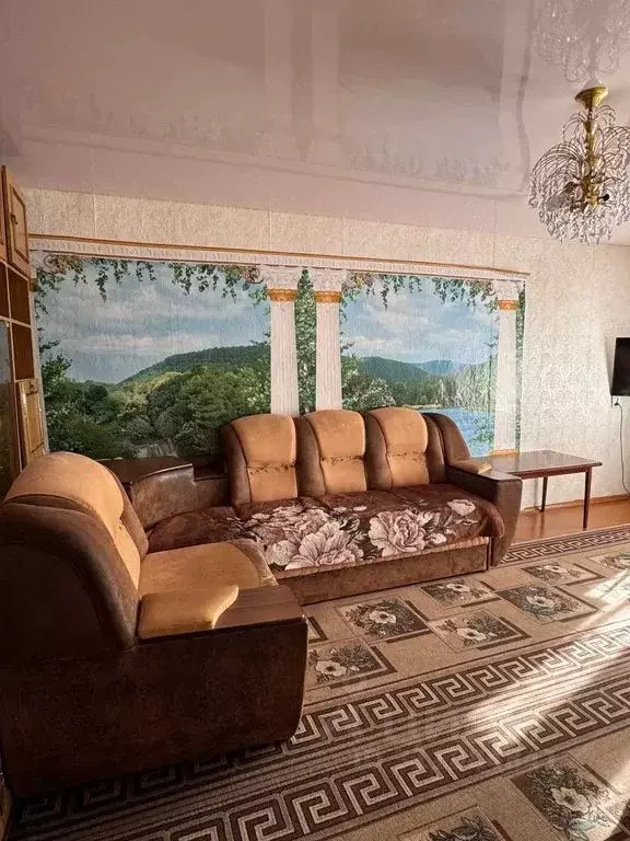 3-к кв. Кабардино-Балкария, Эльбрусский район, с. Терскол ул. ... - Фото 0