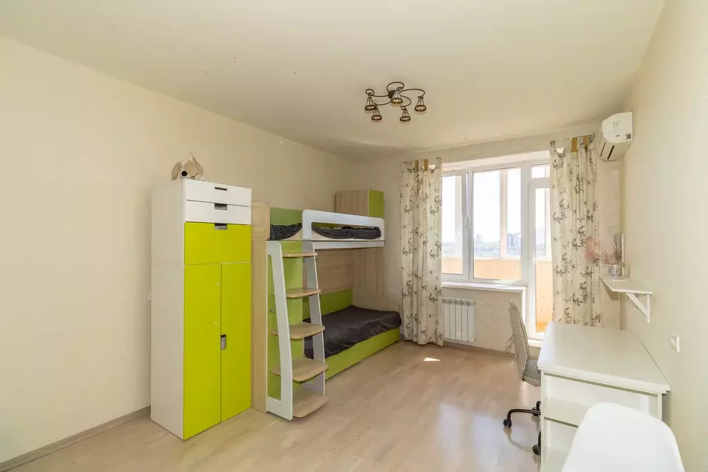 Продаётся 2-к квартира, 90.3 м - Фото 0
