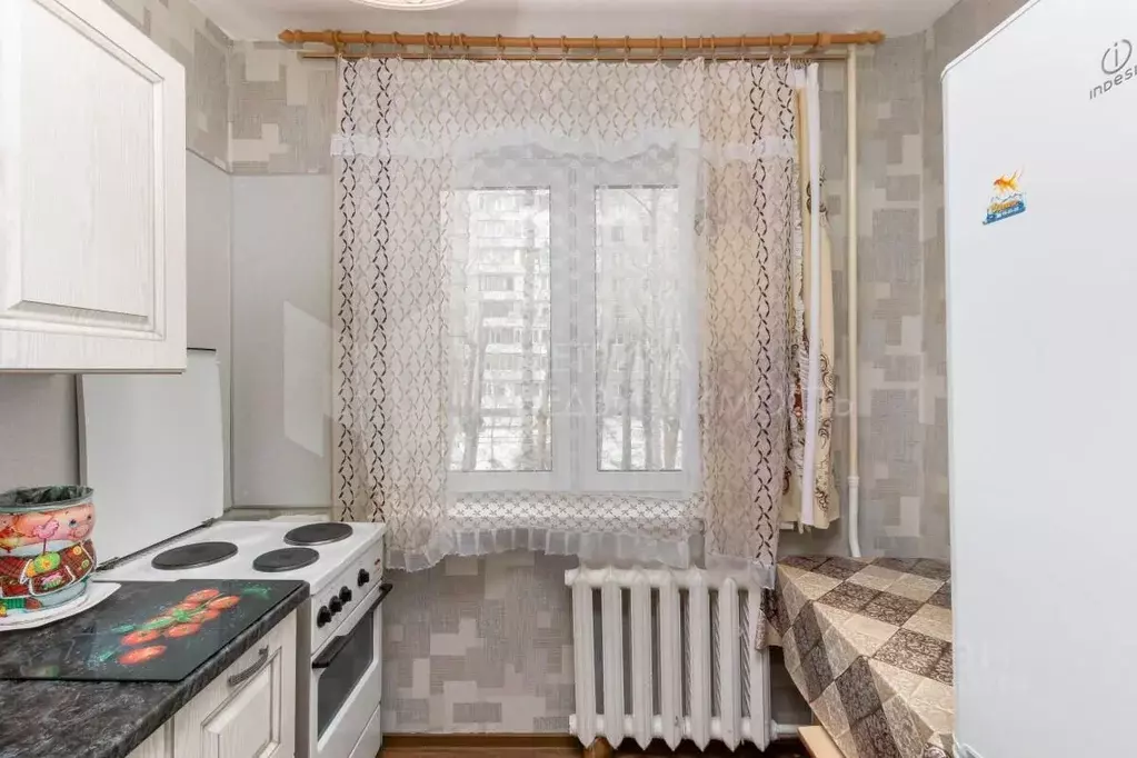 1-к кв. Тюменская область, Тюмень ул. Воровского, 25 (30.0 м) - Фото 1