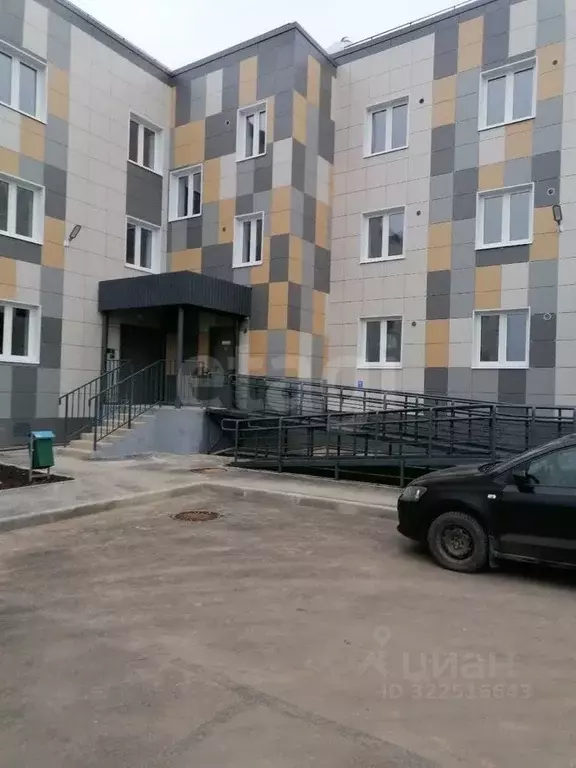 1-к кв. Вологодская область, Кириллов ул. Ленина, 158А (42.2 м) - Фото 0