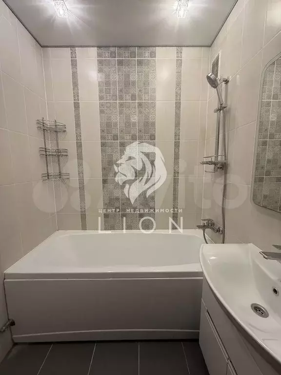 2-к. квартира, 54 м, 5/10 эт. - Фото 0