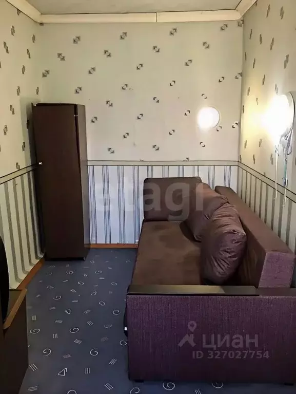 2-к кв. Свердловская область, Нижний Тагил Каспийская ул., 14 (44.5 м) - Фото 2