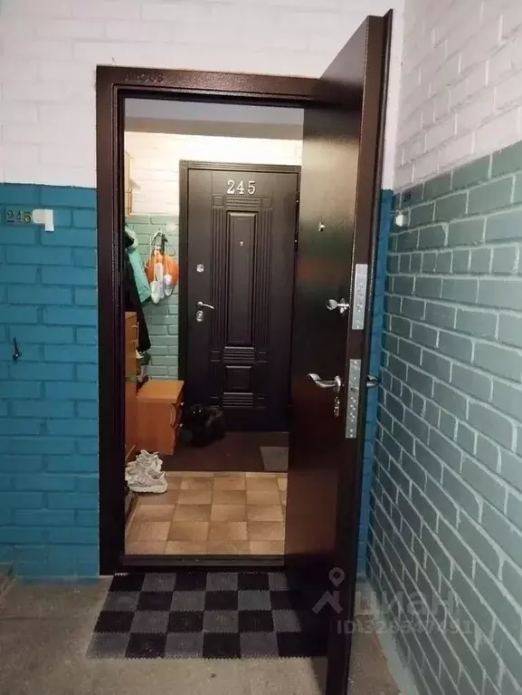 3-к кв. Ленинградская область, Сосновый Бор просп. Героев, 29 (61.0 м) - Фото 2