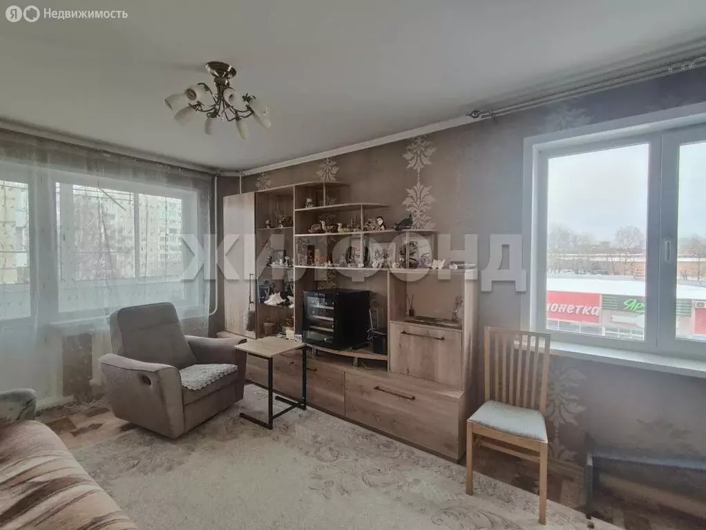 3-комнатная квартира: Новосибирск, Курганская улица, 38 (60 м) - Фото 1